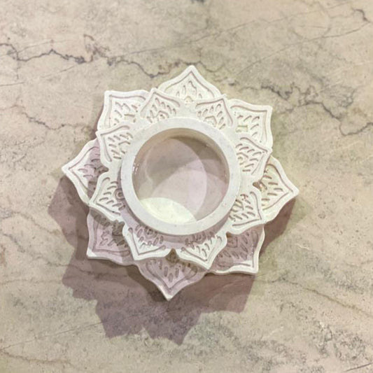 Leaf Pattern candle holder