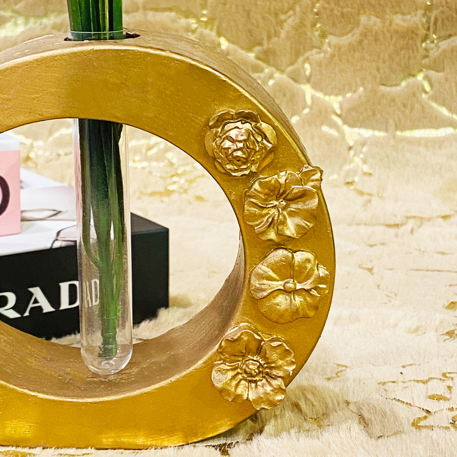 Golden Concrete propagation vase with filler & transparent tube