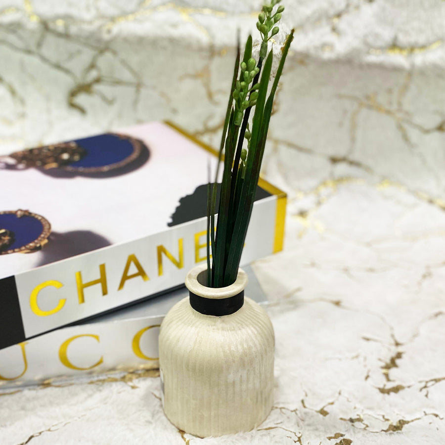 Mini Lining Vase with flower/feather/filler