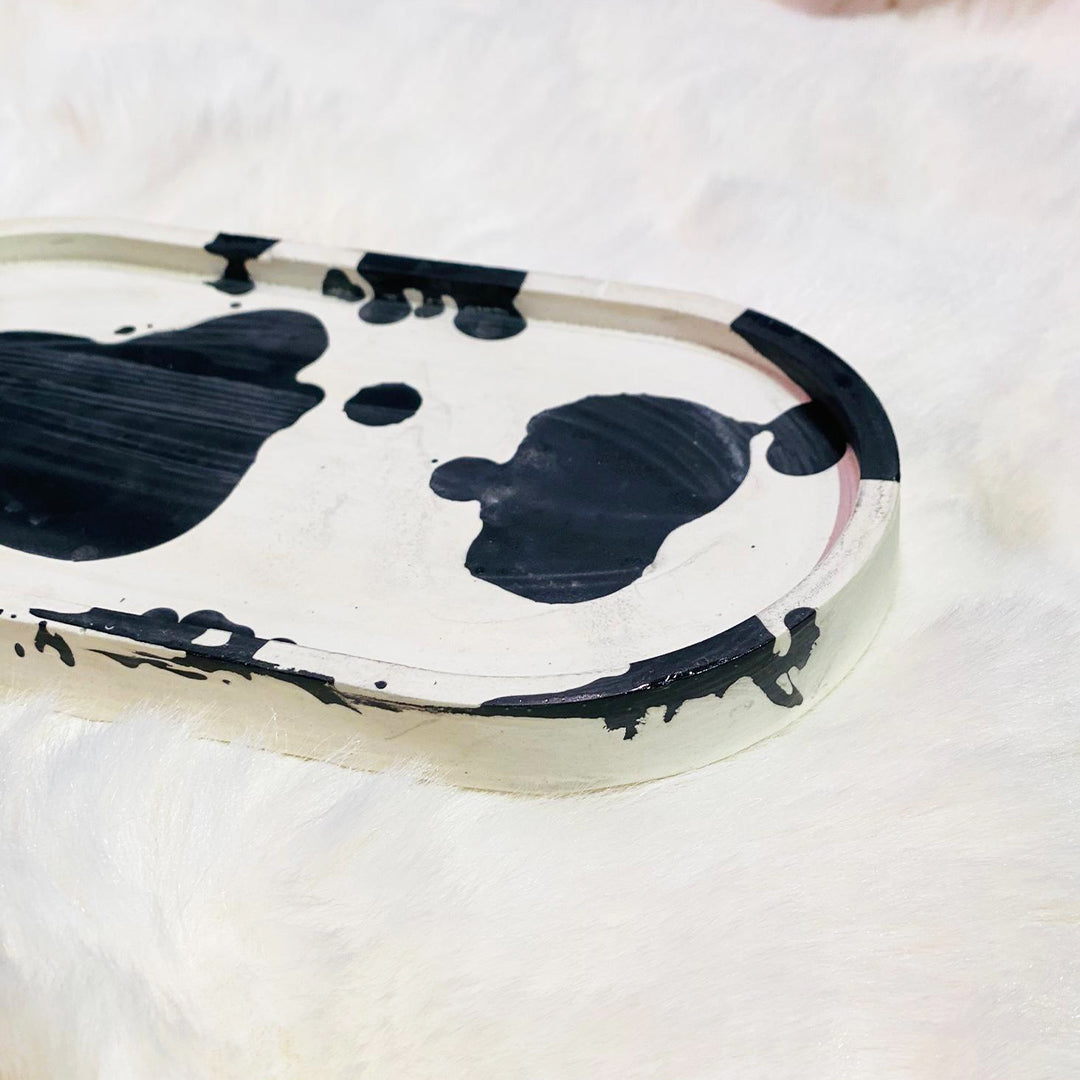 Black & White Oval Tray